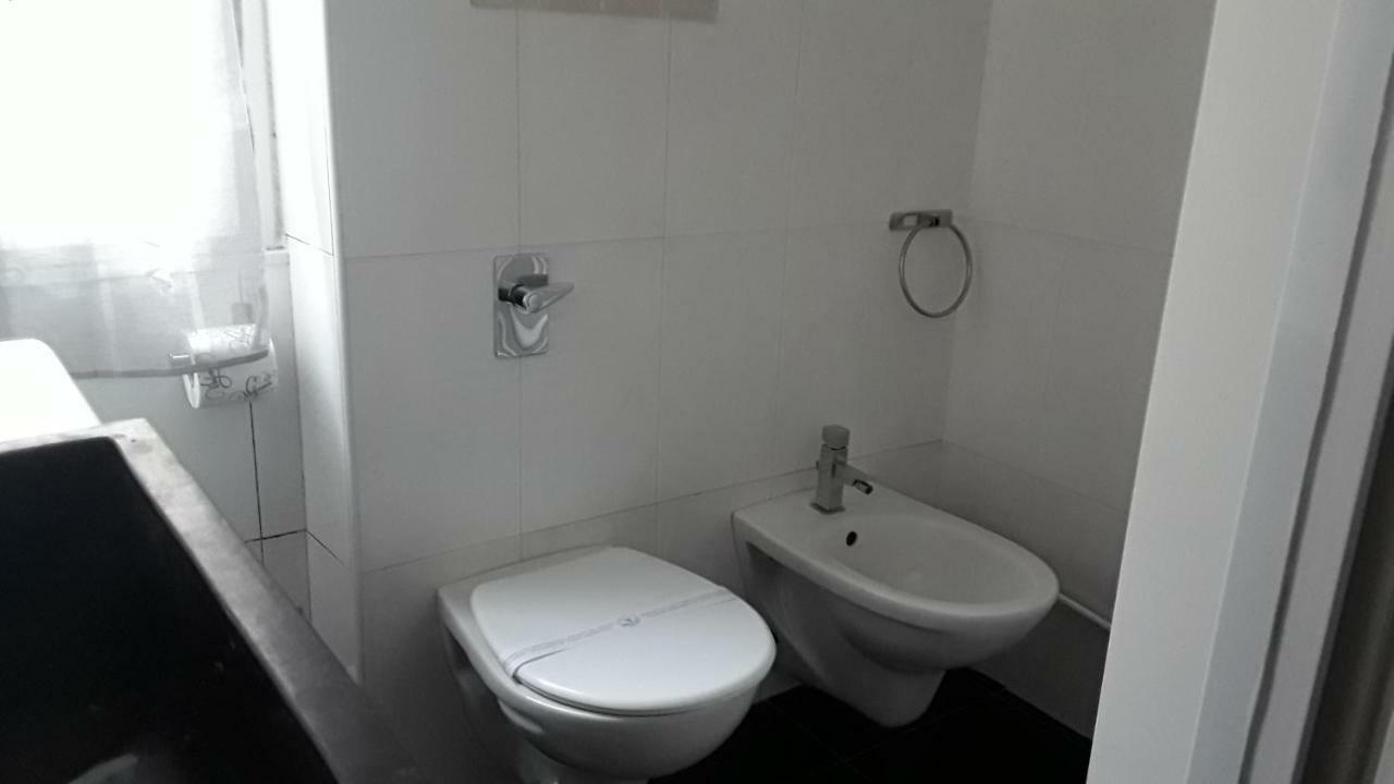 Apartmán Archimede Pavia Exteriér fotografie